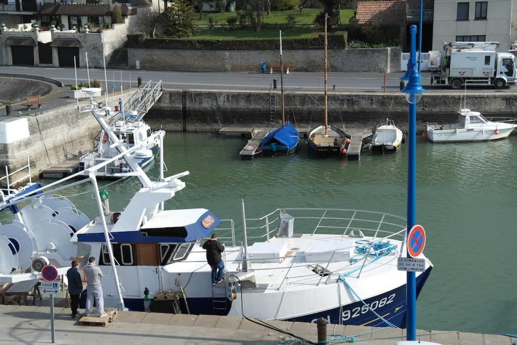 Vue Sur Mer Port-en-Bessin-Huppain Exteriör bild